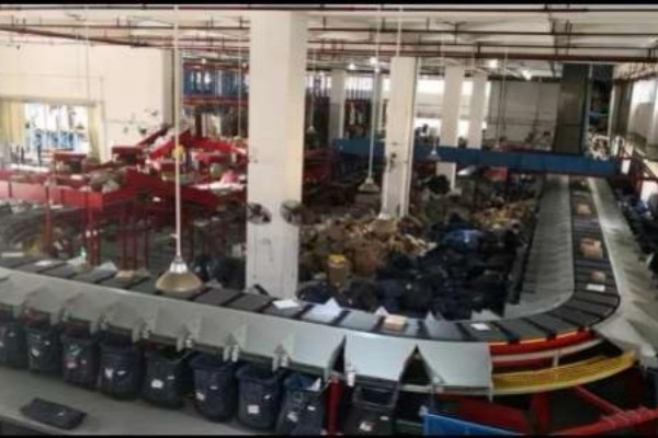 Medium-Sized Cloud Warehouse Solution: Automatic Sorting In A Cloud Warehouse In Shenzhen